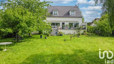 Architectural house in Montfermeil (93370)