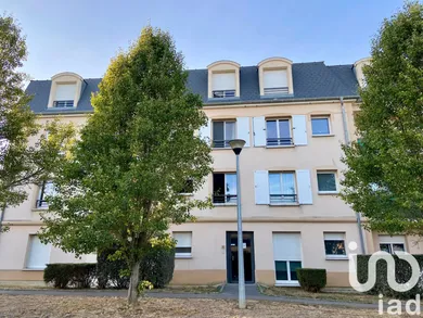 Apartment at Saint-Quentin (02100)