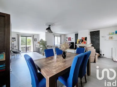 House at L'Haÿ-les-Roses (94240)