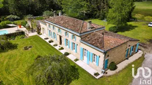 Maison à Saint-Savin (33920)