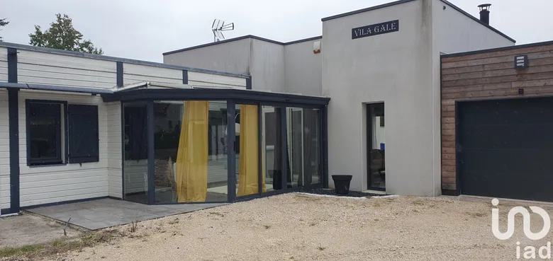 Maison 5 pièces 139 m² · à Sassay · 139 m² · 282 000 €