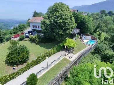 House at Saint-Pierre-de-Chérennes (38160)