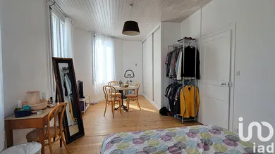 Maison de ville à Longué-Jumelles (49160)