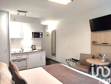 Studio in Asnières-sur-Seine (92600)