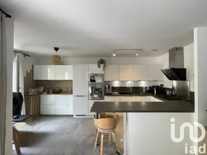 Appartement à Champs-sur-Marne (77420)