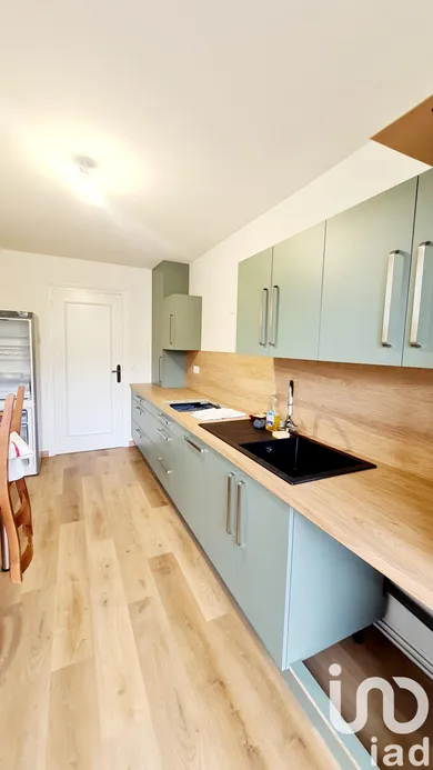 Apartment at Saint-Étienne (42100)