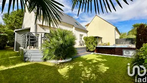 Detached house at Pontault-Combault (77340)
