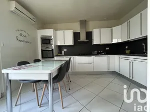 House in Montluçon (03100)