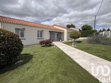 Village house at L'Absie (79240)