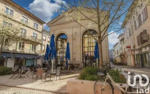 Immeuble à Bourgoin-Jallieu (38300)