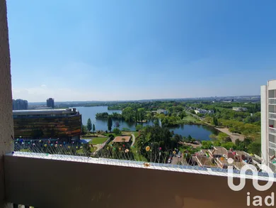 Appartement à CRETEIL (94000)