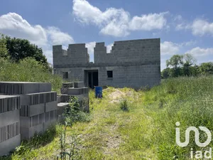 Land at Ploubezre (22300)