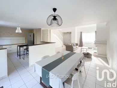 Maison à Vernouillet (78540)