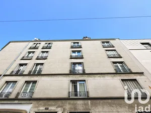 Apartment at Montrouge (92120)