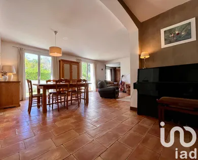 House at Jouques (13490)