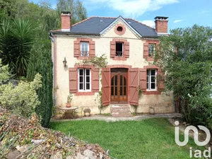 House at DIUSSE (64330)
