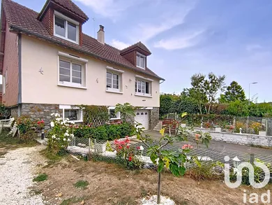 Townhouse in L'Aigle (61300)