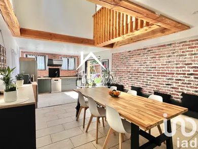 House at Meyrieu-les-Étangs (38440)