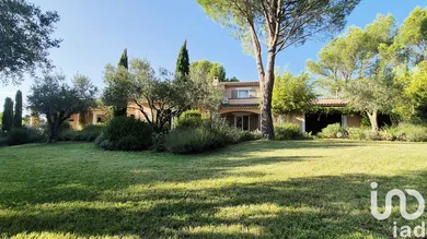 Maison traditionnelle à L'Isle-sur-la-Sorgue (84800)