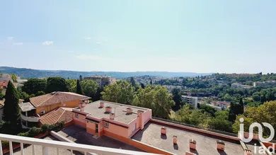 Appartement à Grasse (06130)