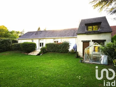 Maison traditionnelle à Sainte-Gemme-Moronval (28500)