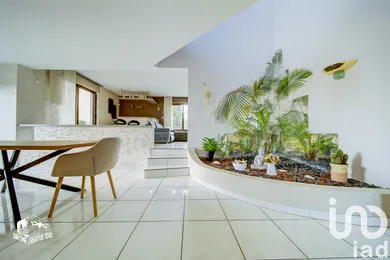 Maison d'architecte à Vitry-sur-Orne (57185)