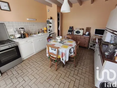 Traditional house in La Peyratte (79200)