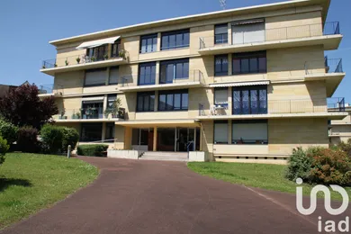 Appartement à Mantes-la-Jolie (78200)