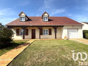 Maison traditionnelle à Yèvres (28160)