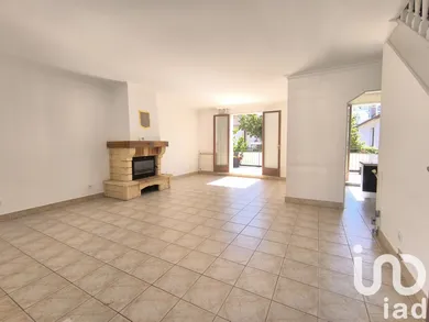 House at Le Bourget (93350)