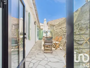 Village house at Saint-Clément-des-Baleines (17590)