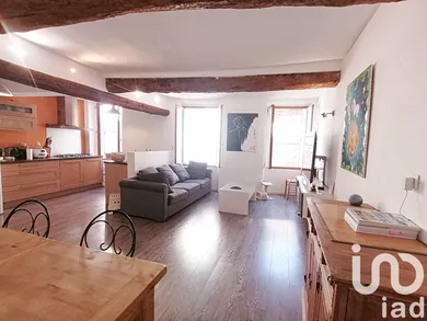 Maison de ville à Cuers (83390)