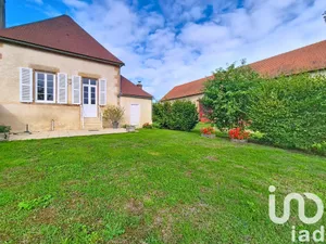 House at Châtel-de-Neuvre (03500)