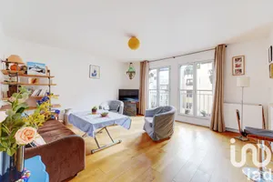 Apartment at Paris (75003)