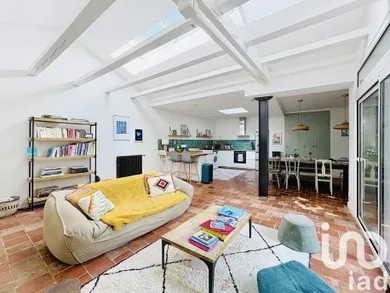House in Chambourcy (78240)