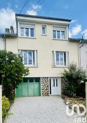 Townhouse at Arnage (72230)
