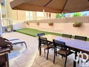 Apartment at Saint-Raphaël (83700)