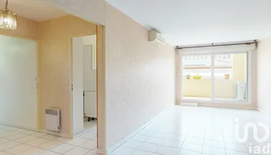 Apartment at Sanary-sur-Mer (83110)