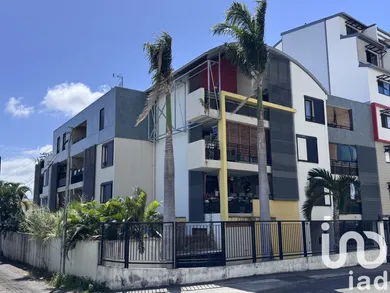 Appartement à SAINTE CLOTILDE (97490)