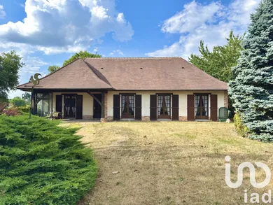 Traditional house at Coullons (45720)