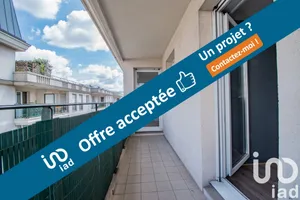 Apartment at Montrouge (92120)