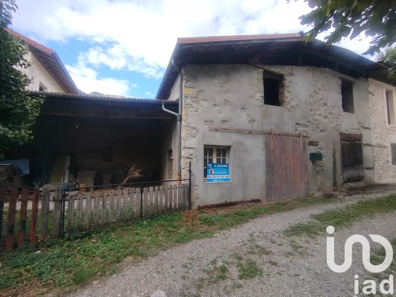 Maison 2 pièces 50 m² · à Chapareillan · 50 m² · 95 000 €