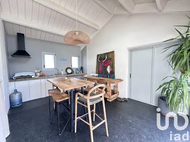 Architectural house in Saint-Jean-de-Monts (85160)