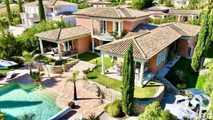 House at Saint-Raphaël (83700)