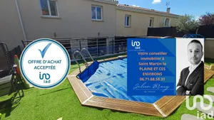 House at Saint-Martin-la-Plaine (42800)