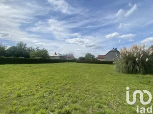 Terrain à bâtir à Villaines-sous-Malicorne (72270)