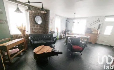 Village house at Lavaré (72390)