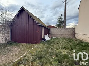 Terrain à Huillé (49430)