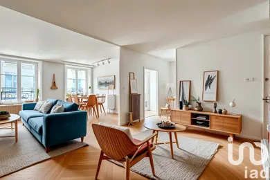 Apartment at Paris (75009)