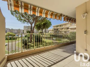 Apartment at Mandelieu-la-Napoule (06210)